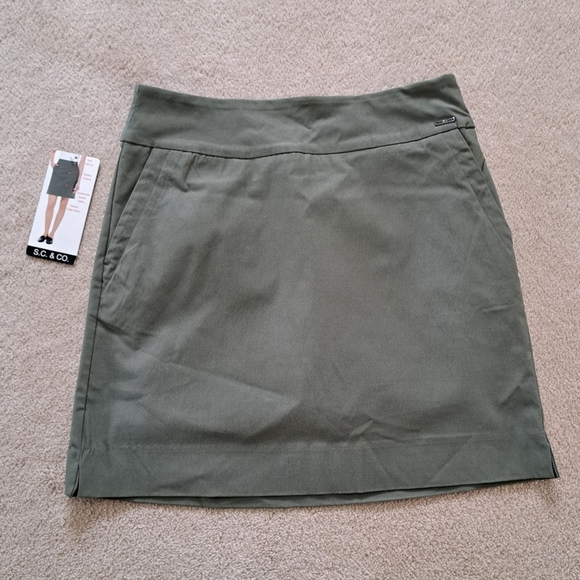 ❤️ S.C.& Co. Pull On Skort Green Stretch Skirt Women's Various Sizes NWT - Picture 1 of 8